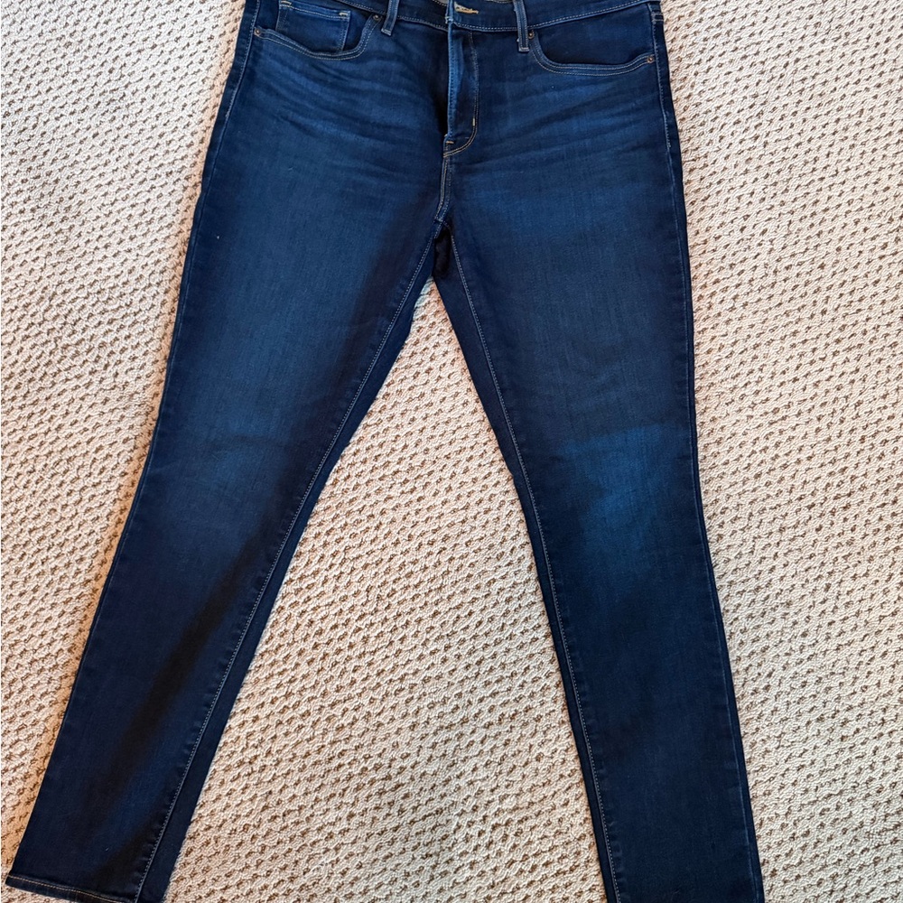 Levi's Dark Blue Women's Skinny Jeans
